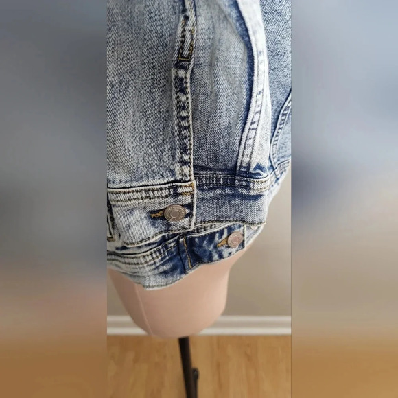 Gap Nwt New Womens Acid Wash Denim Jean Jacket Size XL Tall - Picture 6 of 12